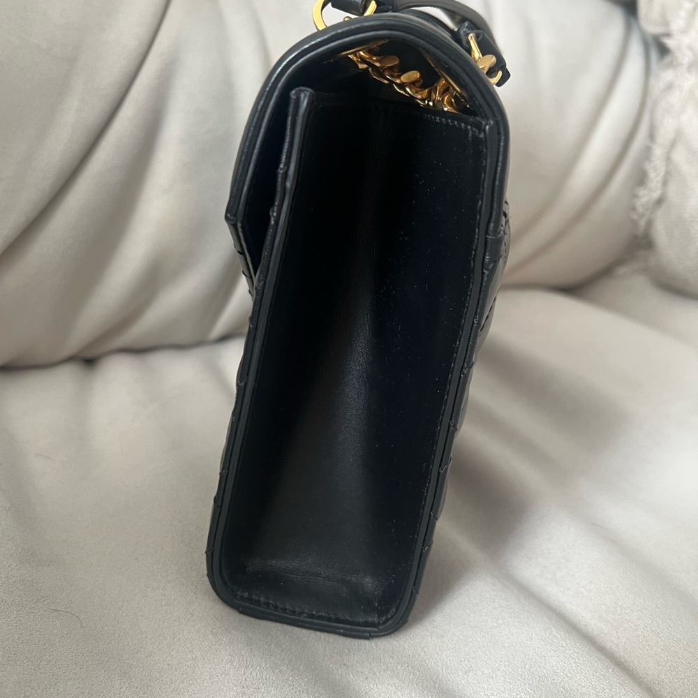 Yves Saint Laurent Black Chevron Shoulder Bag with Gold Chain - Picture 6 of 11